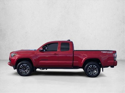 Used 2023 Toyota Tacoma TRD Sport w/ Technology Package image 9