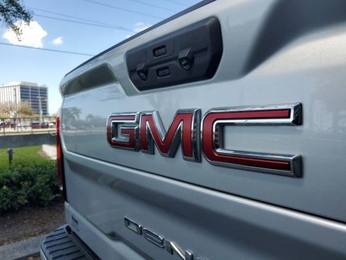 Used 2023 GMC Sierra 2500 Denali w/ Denali Ultimate Package image 6