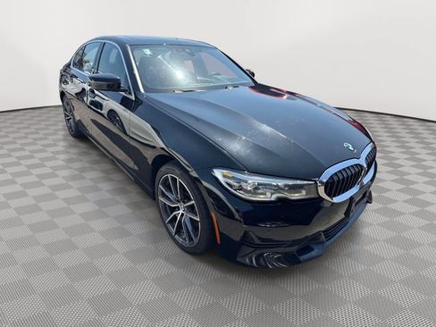 Used 2019 BMW 330i xDrive Sedan w/ Premium Package AWD/4WD image 2