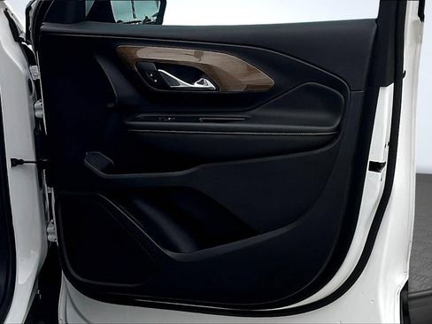 Used 2020 GMC Terrain SLE w/ Driver Convenience Package image 24