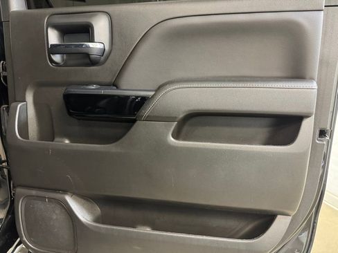 Used 2018 Chevrolet Silverado 1500 LT w/ All Star Edition image 23