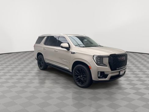 Certified 2021 GMC Yukon Denali w/ Denali Ultimate Package image 40