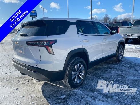 Used 2025 Chevrolet Equinox LT image 7