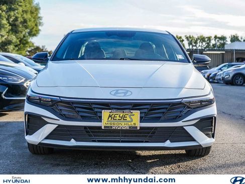 New 2025 Hyundai Elantra Sport FWD image 2