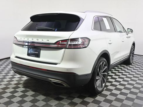 Used 2022 Lincoln Nautilus Reserve w/ Equipment Group 201A AWD/4WD image 6