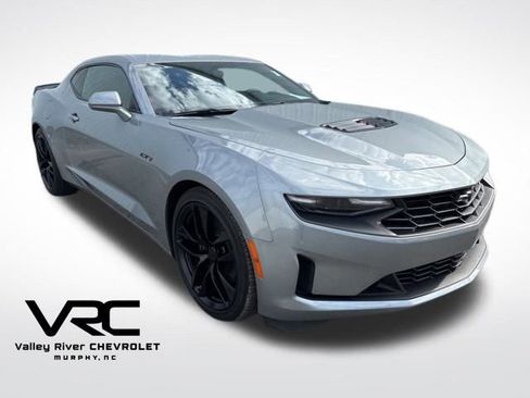 Used 2023 Chevrolet Camaro LT image 1