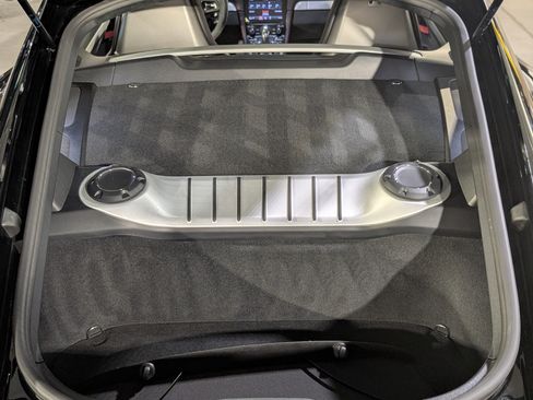 Certified 2023 Porsche 718 Cayman GT4 RWD image 24