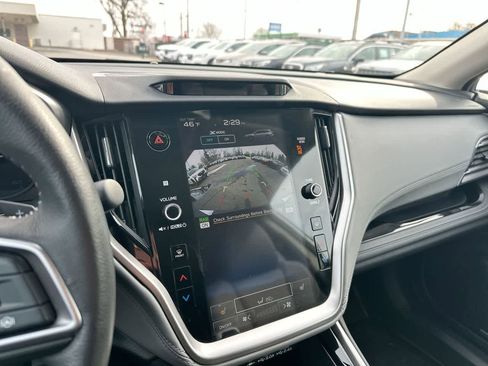 Certified 2025 Subaru Outback Limited image 33