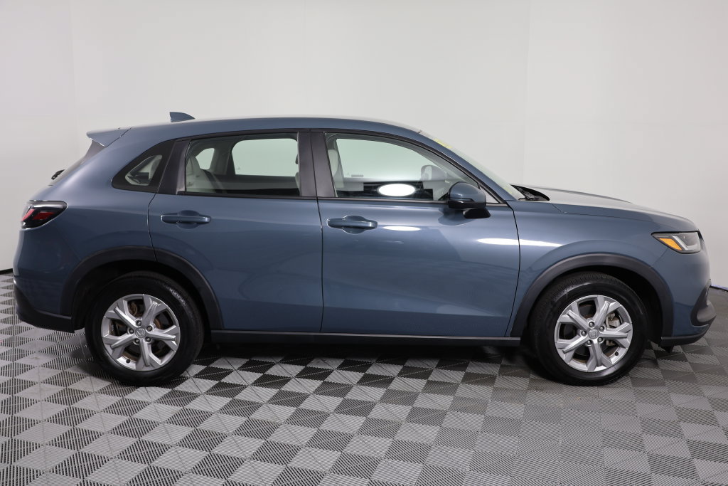 Used 2024 Honda HR-V LX image 9