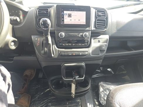 Used 2025 RAM ProMaster 3500 w/ Convenience Group image 20