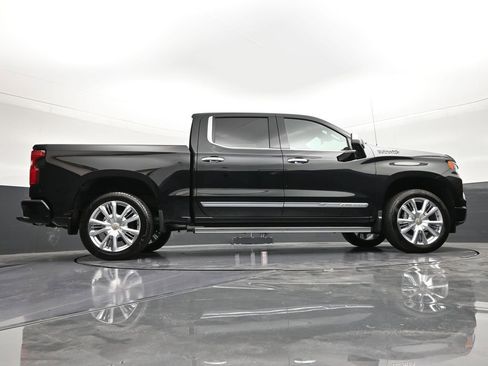 Used 2026 Chevrolet Silverado 1500 High Country AWD/4WD image 26
