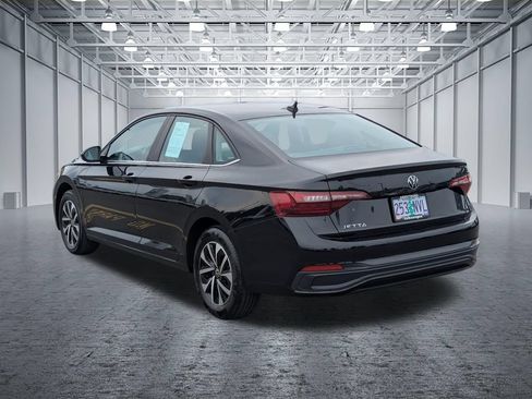 Used 2023 Volkswagen Jetta S FWD image 3