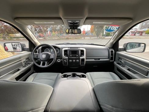 Used 2016 RAM 1500 Classic SLT image 14