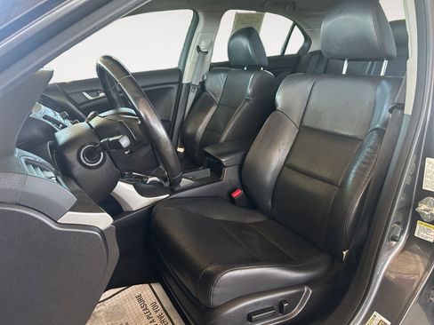 Used 2010 Acura TSX Sedan FWD image 9