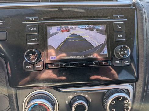 Used 2017 Honda Fit LX image 23