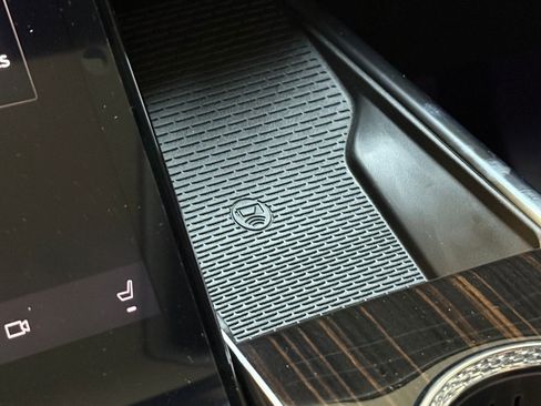 New 2026 Cadillac Escalade ESV Luxury w/ Touring Package image 43