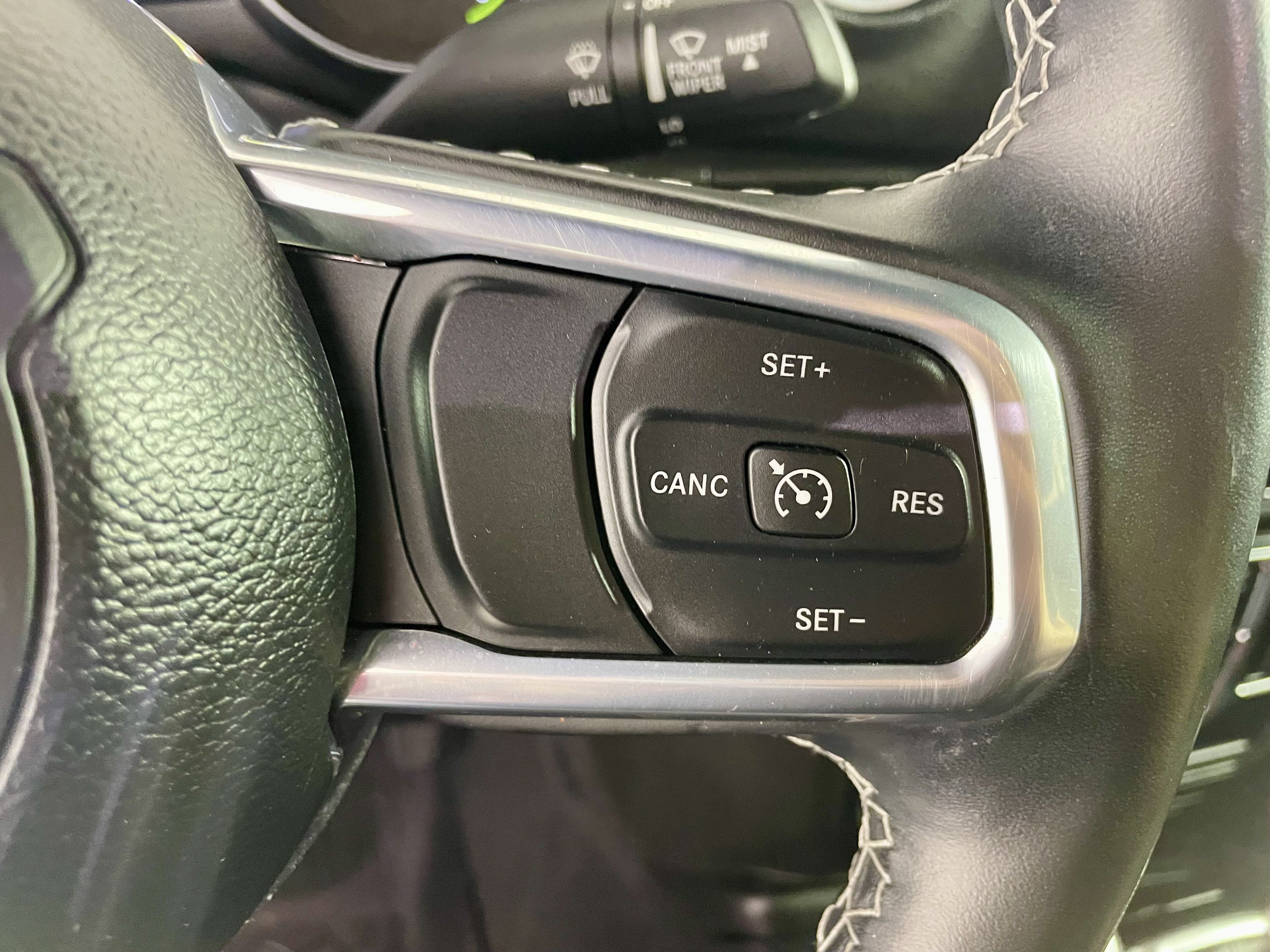 Certified 2022 Jeep Wrangler Unlimited Sahara w/ Safety Group AWD/4WD image 14