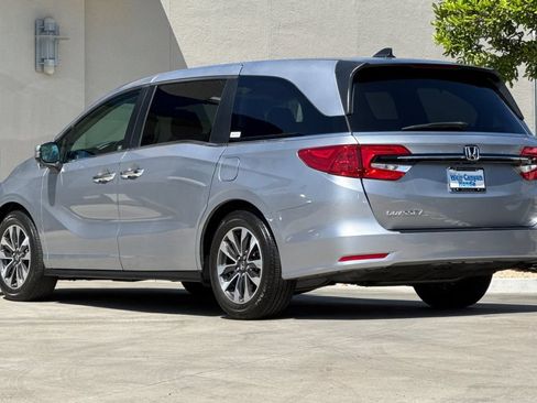 Certified 2021 Honda Odyssey EX-L image 3