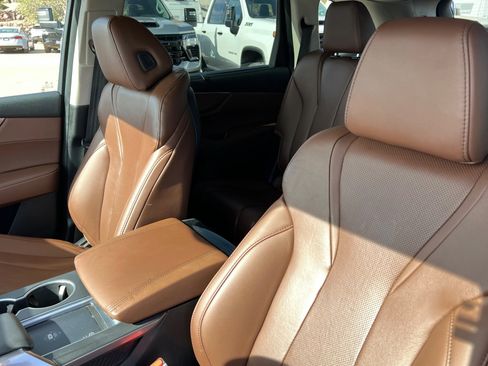 Used 2023 Acura MDX FWD w/ Technology Package image 16