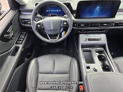 New 2026 Lincoln Aviator 2WD image 9