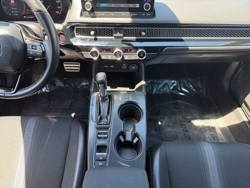 Used 2022 Honda Civic Sport image 16