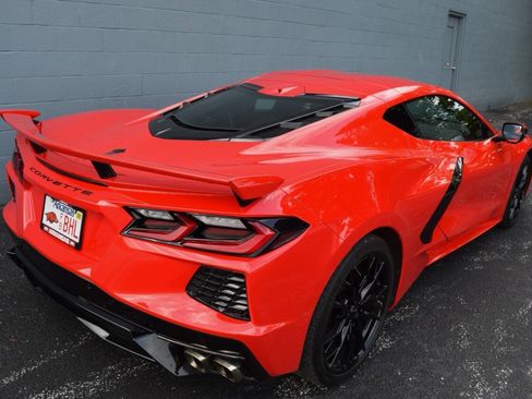 Used 2025 Chevrolet Corvette Stingray Coupe w/ Z51 Performance Package RWD image 15