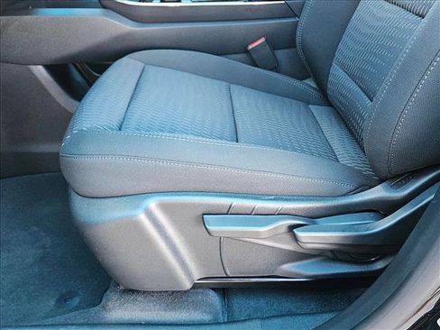 New 2026 Chevrolet Equinox LT image 4