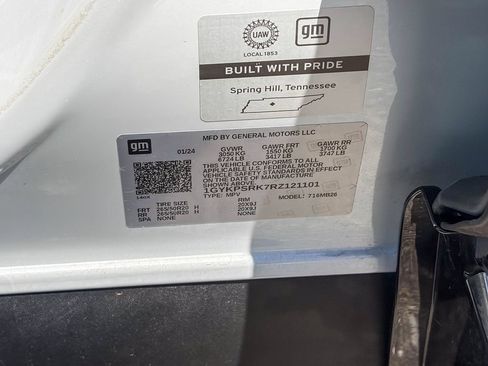Certified 2024 Cadillac Lyriq Luxury RWD image 11