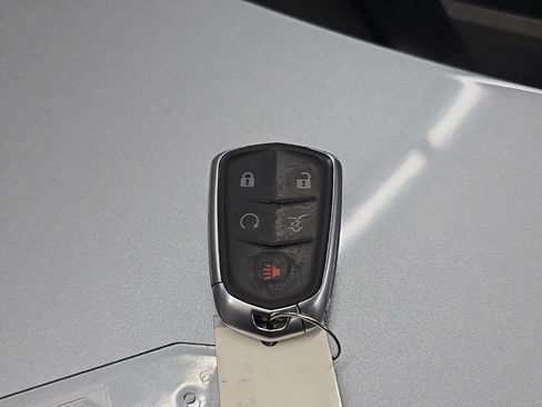 Used 2023 Cadillac XT4 Luxury FWD image 44