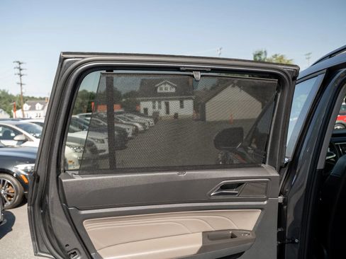 Used 2022 Volkswagen Atlas SE FWD image 9