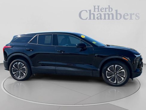 Used 2024 Chevrolet Blazer EV LT AWD/4WD image 5