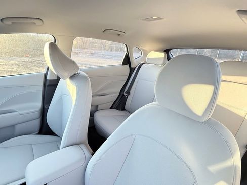 New 2026 Hyundai Kona SE image 27