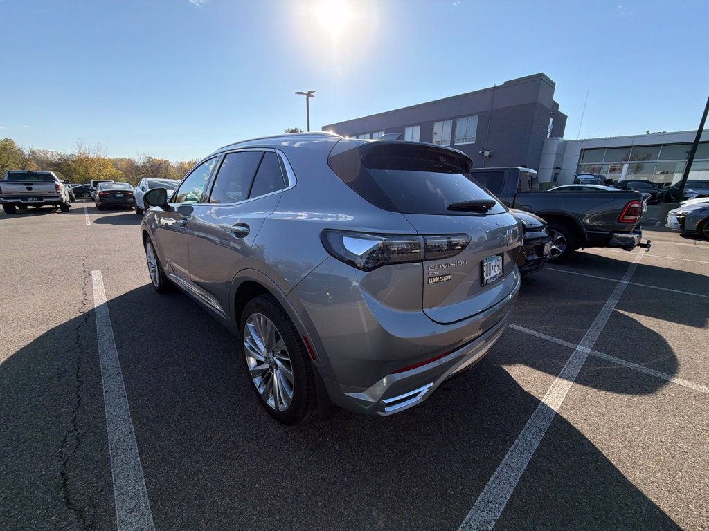 Used 2024 Buick Envision Avenir AWD/4WD image 33