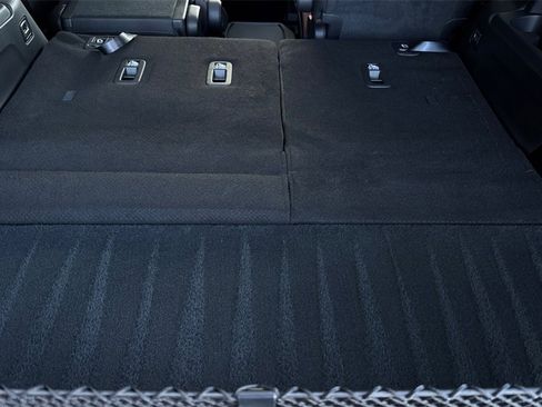 Used 2025 Honda Pilot TrailSport image 18