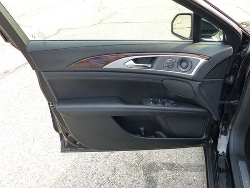 Used 2020 Lincoln MKZ Reserve w/ Monochromatic Package AWD/4WD image 20