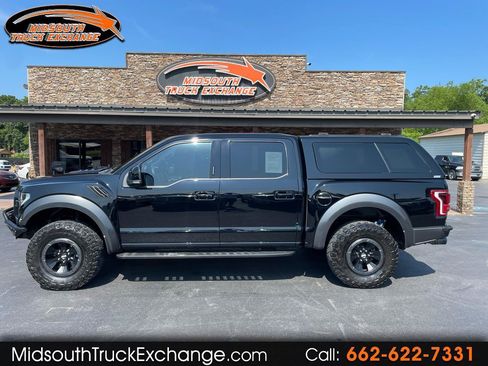 Used 2017 Ford F150 Raptor w/ Equipment Group 802A Luxury AWD/4WD image 1