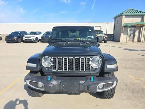 Used 2024 Jeep Wrangler Sahara 4xe w/ Technology Group image 2