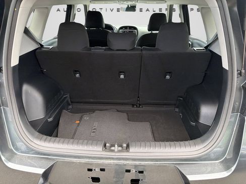 Used 2025 Kia Soul LX w/ LX Technology Package FWD image 10