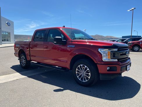 Used 2019 Ford F150 XLT w/ Equipment Group 302A Luxury AWD/4WD image 18