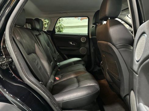 Used 2018 Land Rover Range Rover Evoque SE AWD/4WD image 33