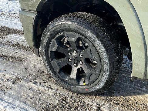 New 2026 RAM 1500 4x4 Crew Cab image 11