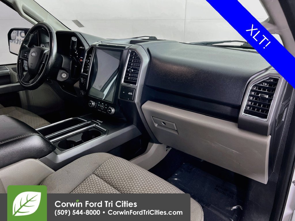 Used 2017 Ford F150 XLT w/ Equipment Group 302A Luxury AWD/4WD image 26