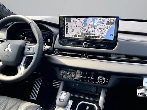 New 2026 Mitsubishi Outlander SEL Black Edition AWD/4WD image 7