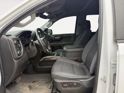 Used 2021 Chevrolet Silverado 1500 LT Trail Boss w/ LPO, Dark Essentials Package image 9