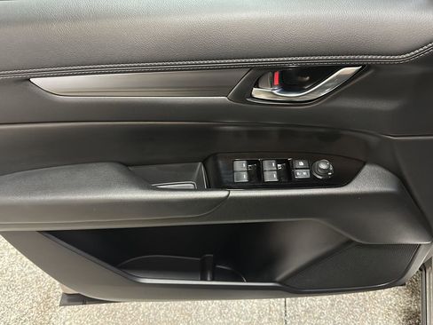 Used 2025 MAZDA CX-5 AWD 2.5 S w/ Preferred Package image 17