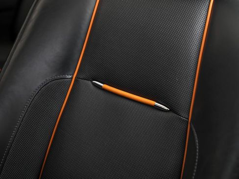 Used 2020 Rolls-Royce Dawn image 48