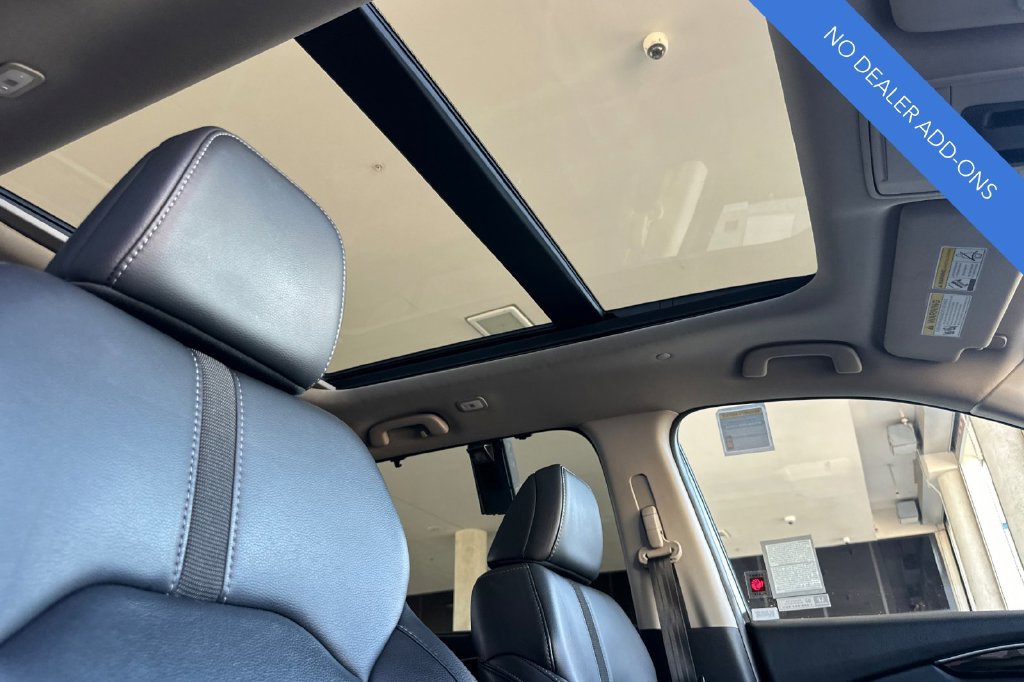 Certified 2023 Honda Pilot Touring image 20