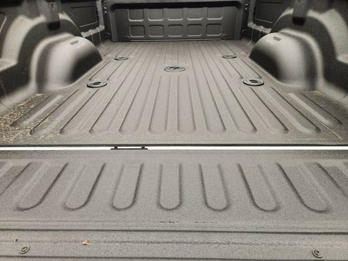 New 2026 RAM 3500 Tradesman AWD/4WD image 24