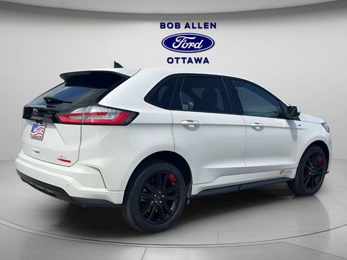 Used 2022 Ford Edge ST-Line image 5