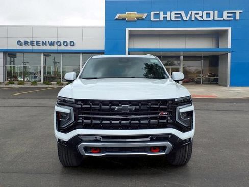 New 2026 Chevrolet Tahoe Z71 w/ Comfort Package AWD/4WD image 2